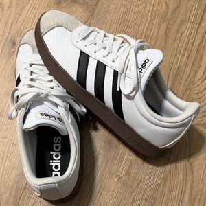 Adidas Sambas